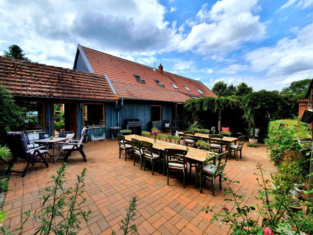 Schmiede1860 Bed & Breakfast Gross Dratow Екстериор снимка