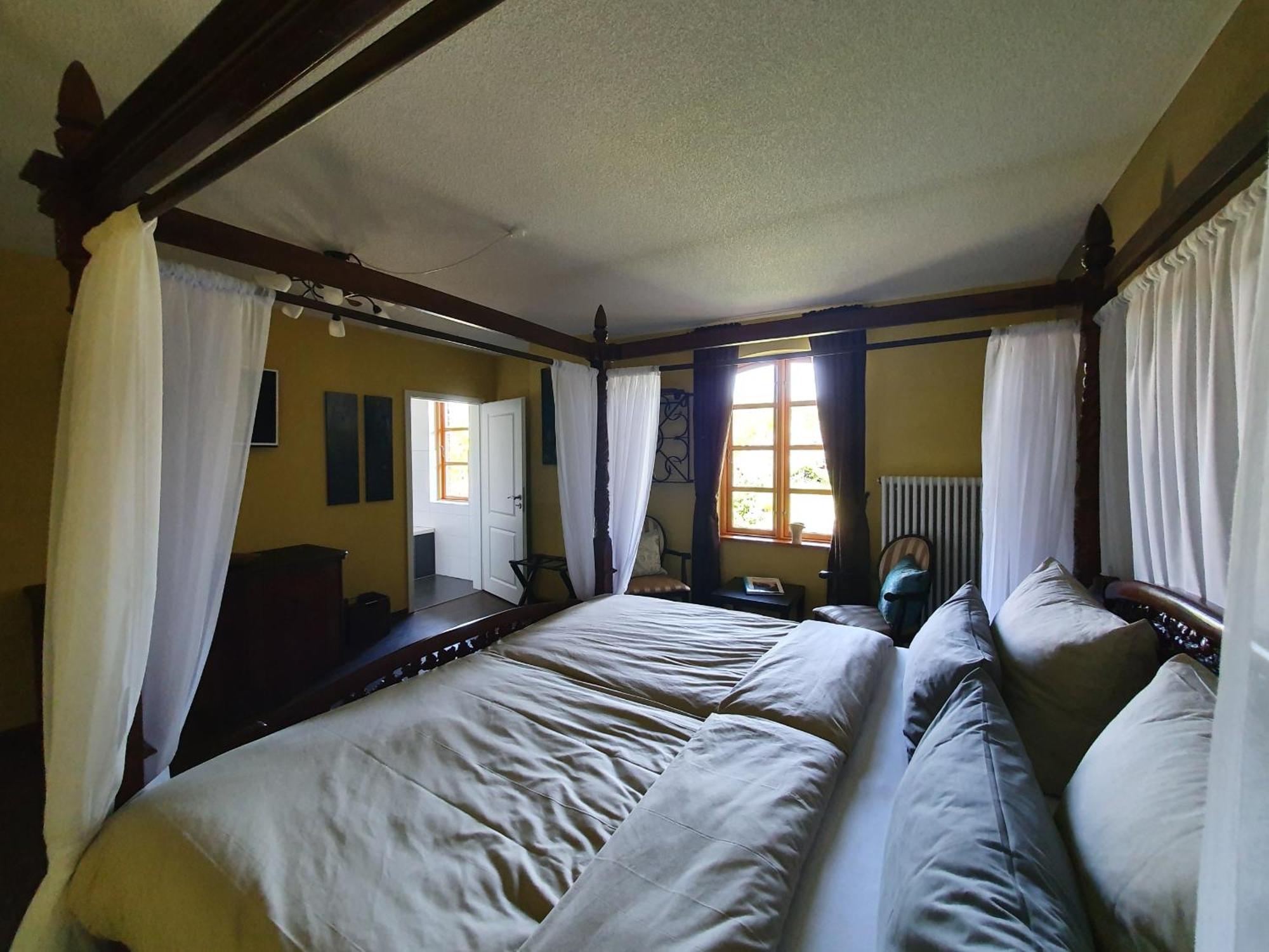Schmiede1860 Bed & Breakfast Gross Dratow Стая снимка