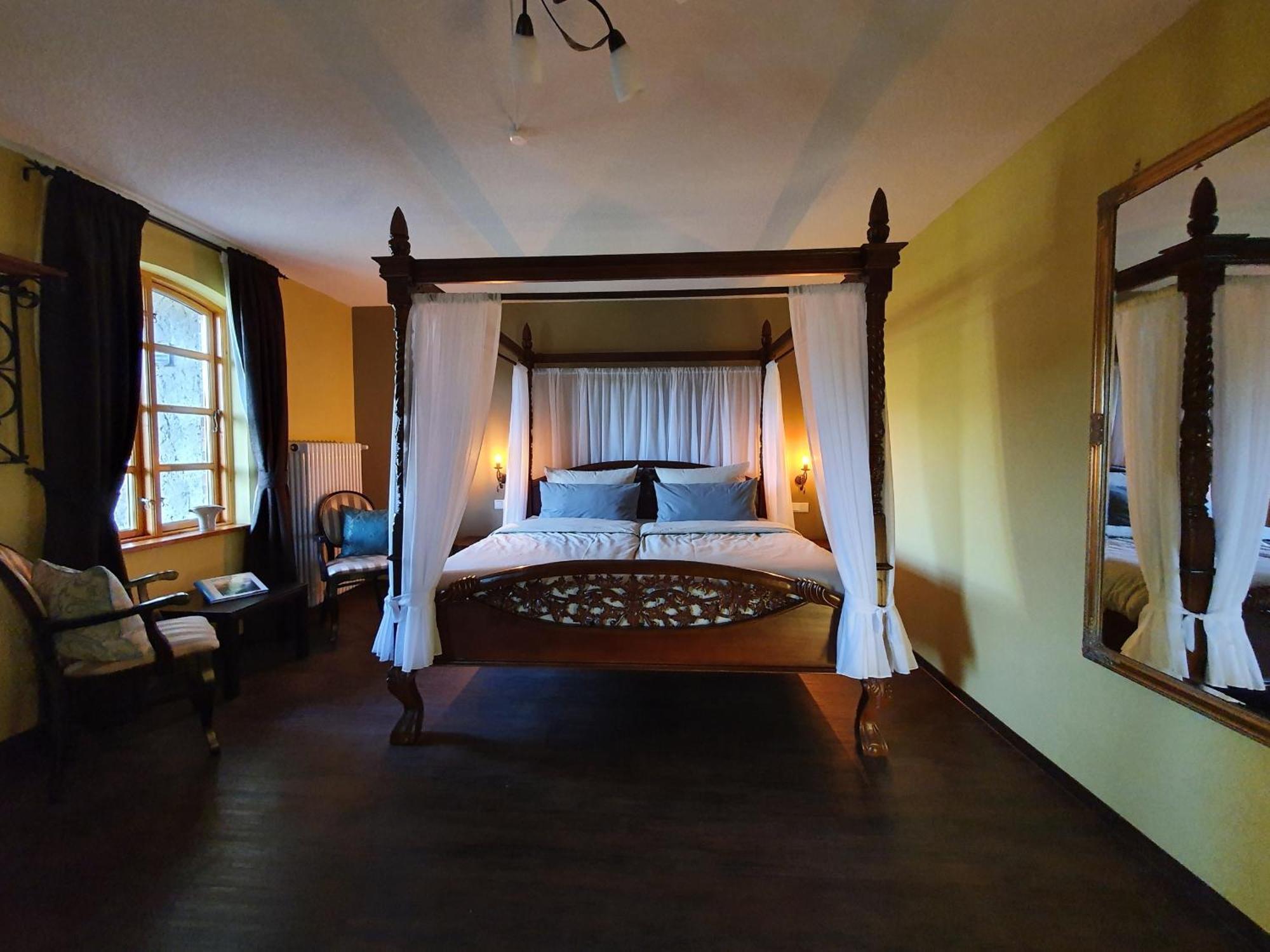 Schmiede1860 Bed & Breakfast Gross Dratow Стая снимка
